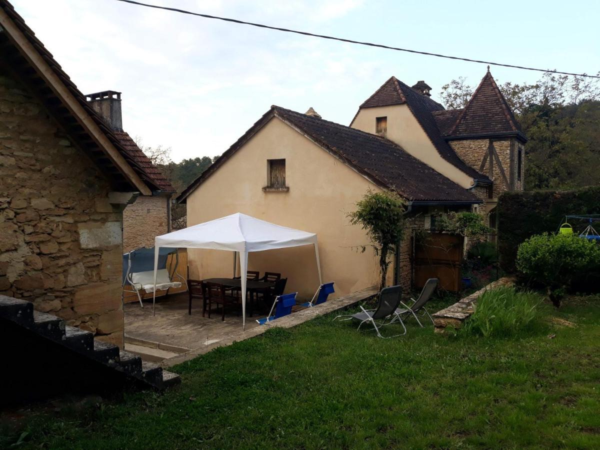 Gite Du Bouyssou Carsac-Aillac Exteriör bild