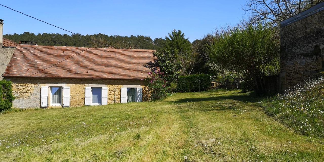 Gite Du Bouyssou Carsac-Aillac Exteriör bild